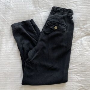 Black everlane The Relaxed Chino